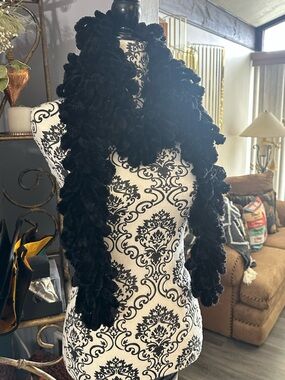 Black Plush Pom Scarf - Unbranded